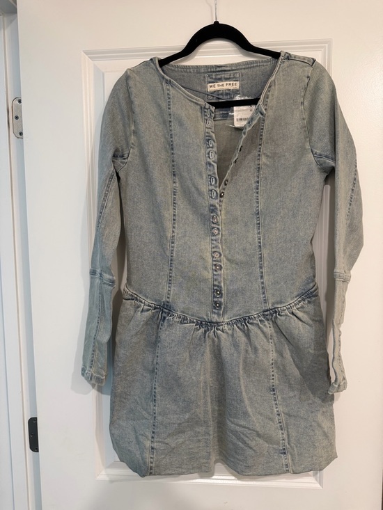 We The Free Dresses & Skirts - We The Free Light Wash Denim Button-Front  Dress - Light Blue 🔥 Size L